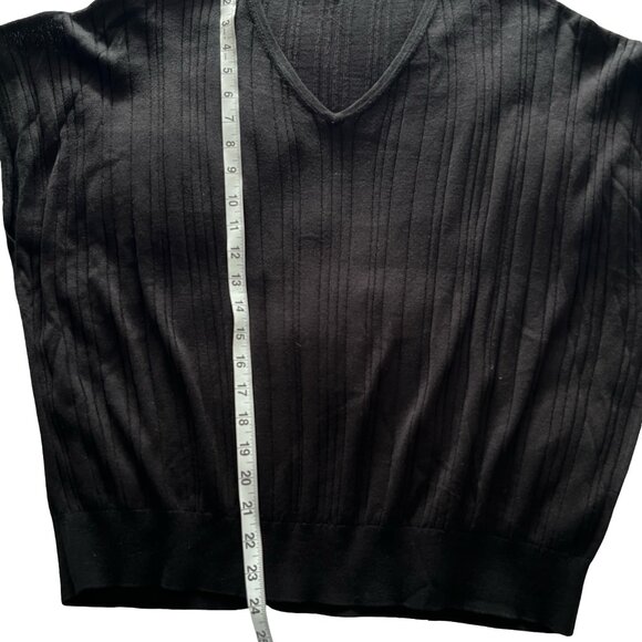 Black Blouse Comfy V-Neck Women's Top Size XL. Like new. - Picture 4 of 7